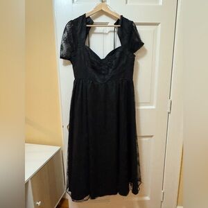 Lulu's Black Lace Puff Sleeve Dress